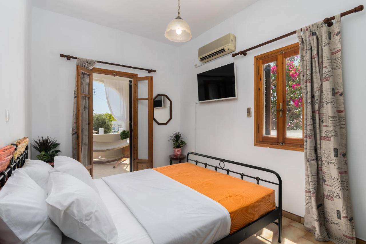 Grandpa's Yard Homestay Adamantas (Milos)